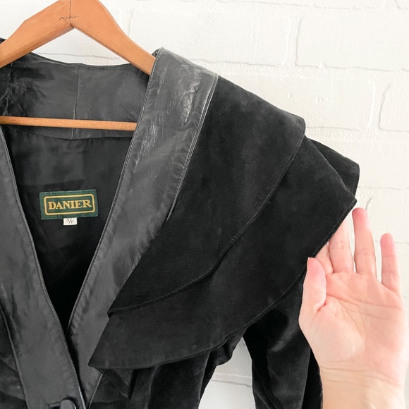 Vintage Danier Y2K Real Leather Jacket Crop Statement ruffled collar Mobwife S - Picture 2 of 12